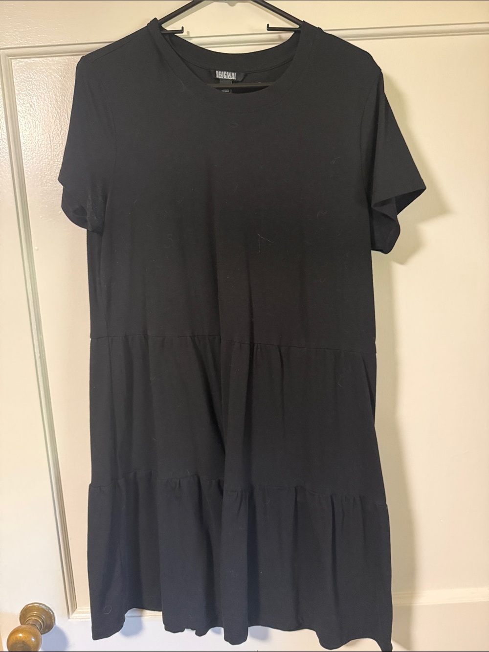 Nicole Miller Black Tiered Short Sleeve Mini Dress